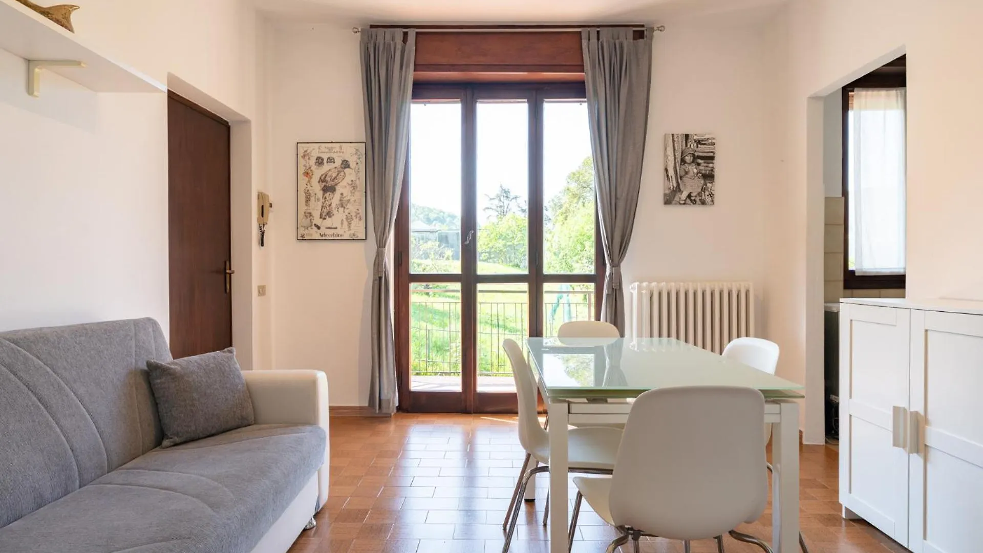 Jasmine Lilla - Apartment In Villa With Terrace Lierna